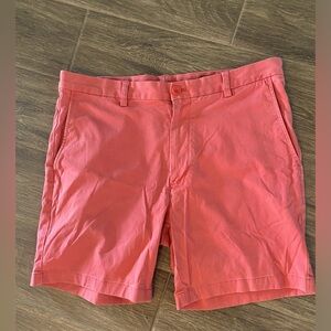 Vineyard Vines Pink Flat Front Shorts Size 34 Mens